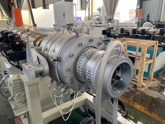 Линия штрангя-прессовани трубы ХДПЭ газа провода электрического проводника одиночный винт