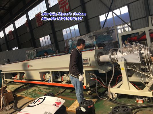 Производственная линия трубы из волнистого листового металла PVC PE PPR UPVC CPVC HDPE для провода электрического проводника