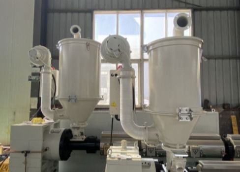 машина штрангпресса трубы PE винта поставки газа 120-220kg/h 63mm одиночная